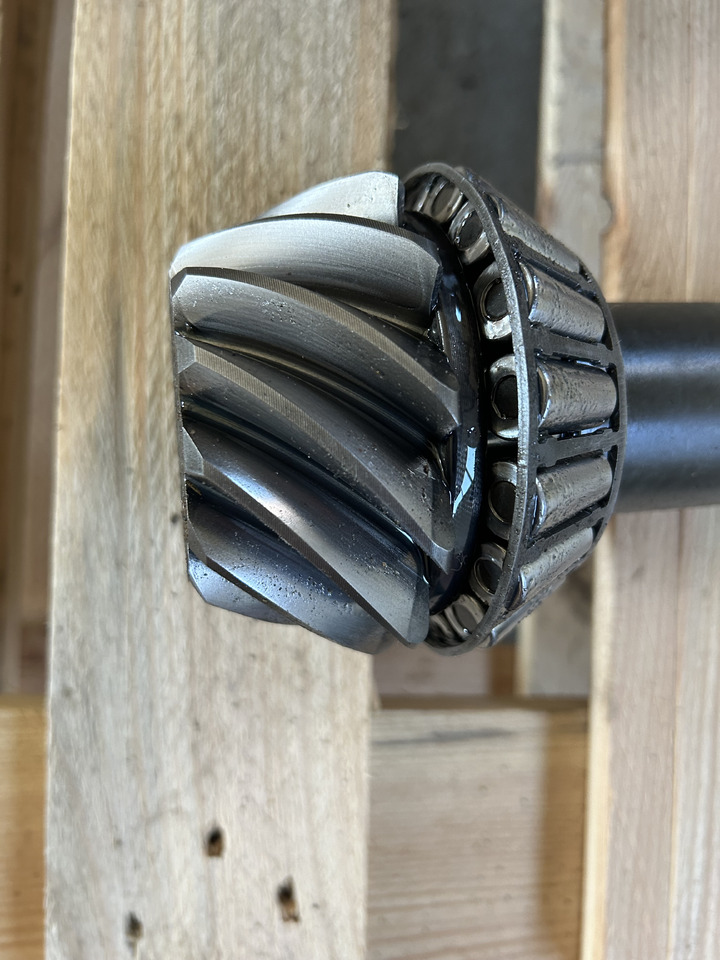 ZF MT-E3050 - Differenziale per Escavatore: foto 4 ZF MT-E3050 - Differenziale per Escavatore: foto 4