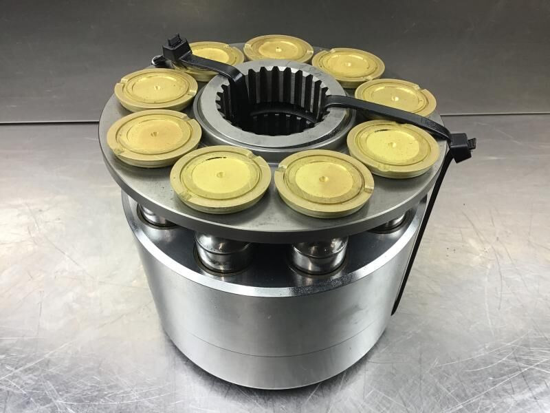 Liebherr Cylinder PLUS pistons - Cilindro idraulico: foto 1 Liebherr Cylinder PLUS pistons - Cilindro idraulico: foto 1