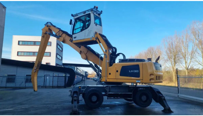 Liebherr LH30 M - Escavatore per movimentazione: foto 1 Liebherr LH30 M - Escavatore per movimentazione: foto 1