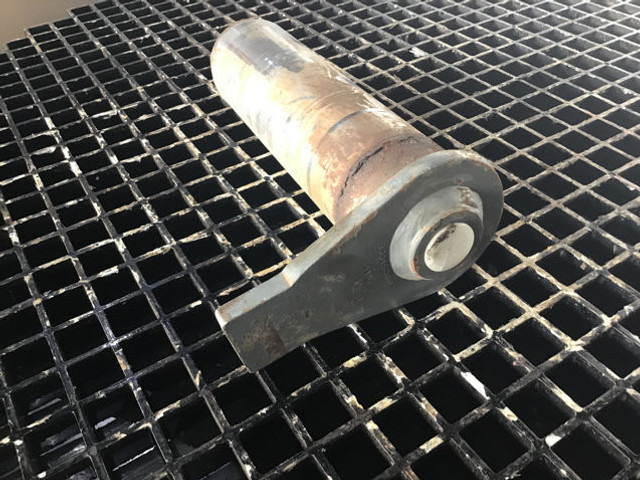 Liebherr Pin 100x380x330 - Motore e ricambi: foto 5 Liebherr Pin 100x380x330 - Motore e ricambi: foto 5