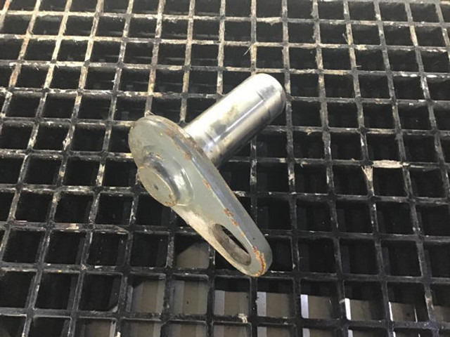 Motore e ricambi Liebherr Pin 50x135x120: foto 11 Motore e ricambi Liebherr Pin 50x135x120: foto 11