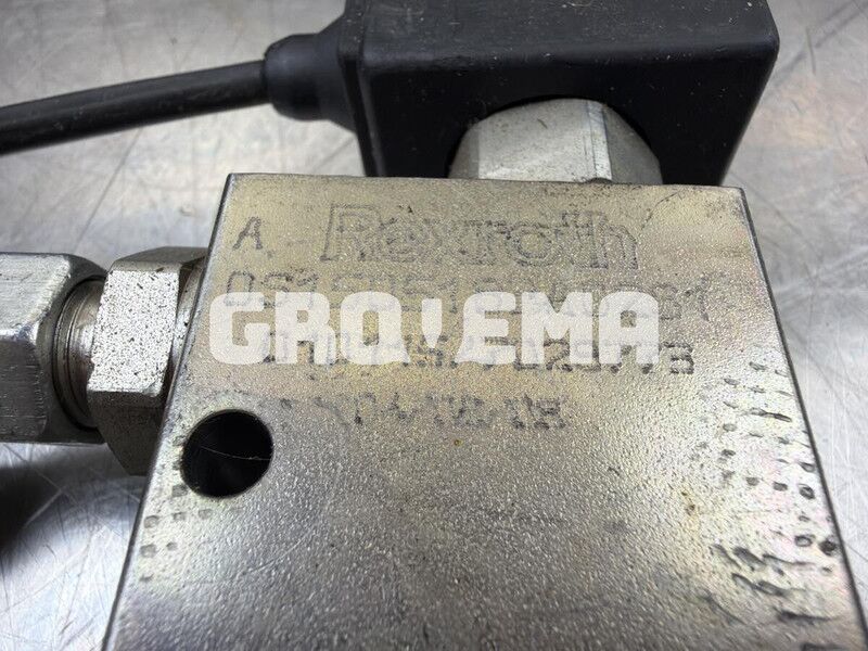Liebherr R900 Li / R914B / R912 Li / R904 / A904C Li / A904 Li - Idraulica: foto 4 Liebherr R900 Li / R914B / R912 Li / R904 / A904C Li / A904 Li - Idraulica: foto 4