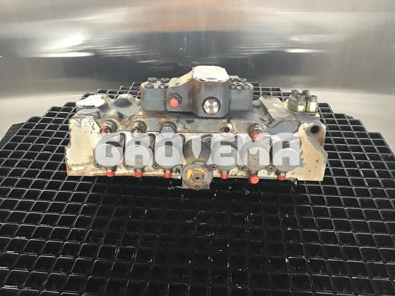 Liebherr R902 Li / R912HDSL - Idraulica: foto 1 Liebherr R902 Li / R912HDSL - Idraulica: foto 1