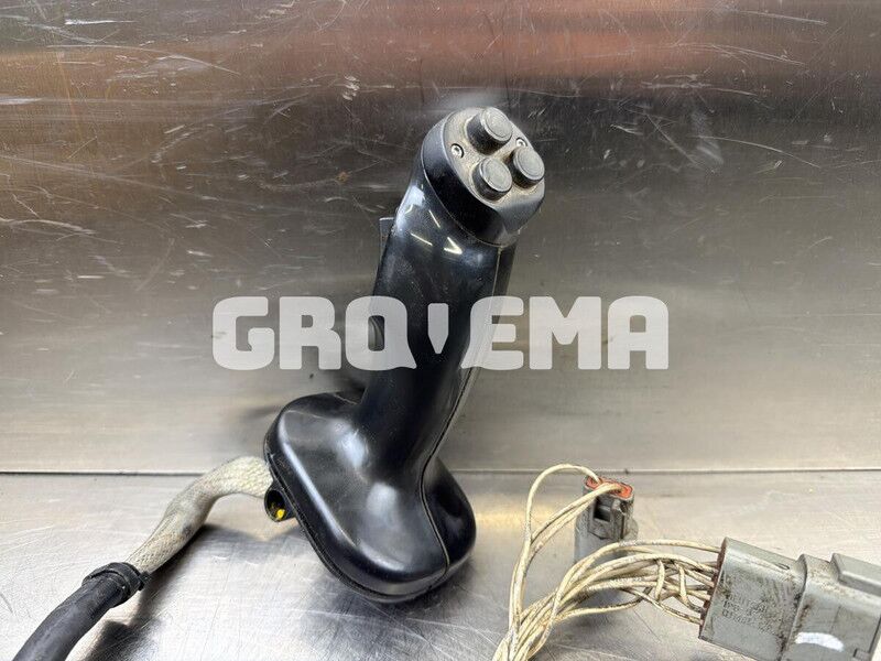 Liebherr R946 LC / R946 NLC / R924 - Idraulica: foto 1 Liebherr R946 LC / R946 NLC / R924 - Idraulica: foto 1