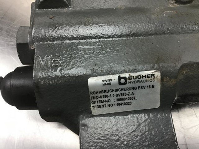 Liebherr Safety Valve - Valvola: foto 3 Liebherr Safety Valve - Valvola: foto 3