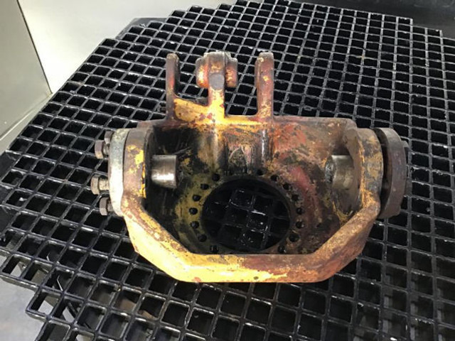 Liebherr Steering house left - Fuso a snodo: foto 5 Liebherr Steering house left - Fuso a snodo: foto 5