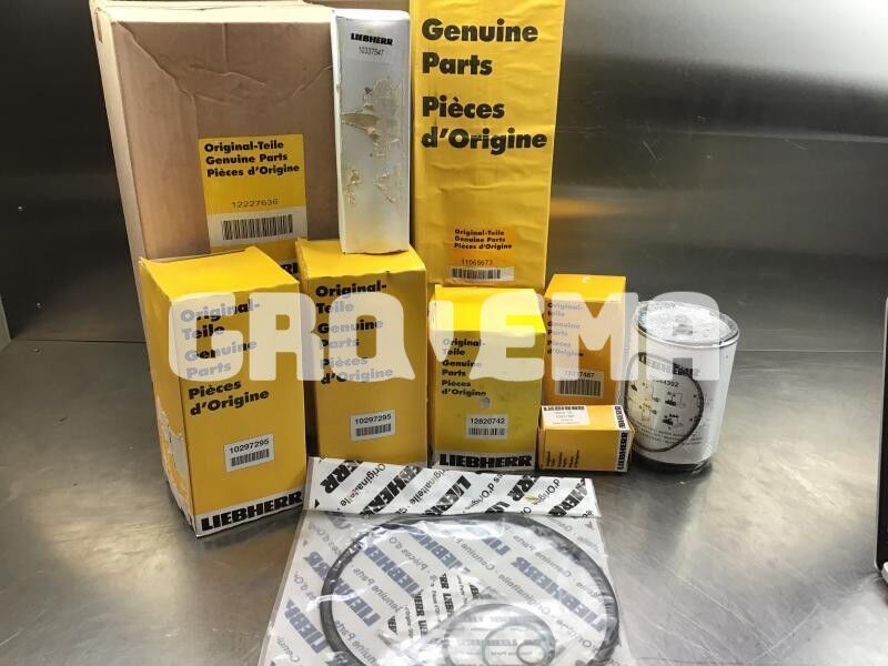 Liebherr Service Kit 500 hours R906/R916/R926 - Ricambi: foto 1 Liebherr Service Kit 500 hours R906/R916/R926 - Ricambi: foto 1