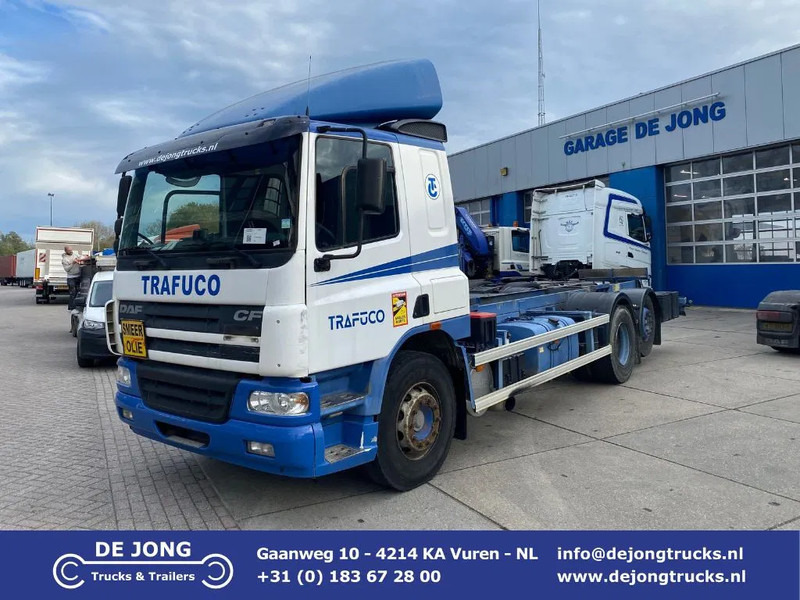 DAF CF 75.310 / Manual / Euro 3 - Autocarro telaio: foto 1 DAF CF 75.310 / Manual / Euro 3 - Autocarro telaio: foto 1