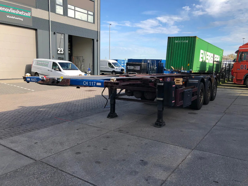 DESOT 20-30 FT Tank Chassis / SAF Disc / ADR - Semirimorchio portacontainer/ Caisse interchangeable: foto 4 DESOT 20-30 FT Tank Chassis / SAF Disc / ADR - Semirimorchio portacontainer/ Caisse interchangeable: foto 4