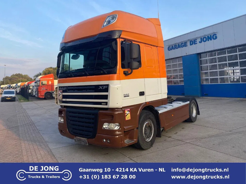 DAF XF 105.460 / 2x Tank / Euro 5 / ADR / BE-Truck / Full Spoilers - Trattore stradale: foto 1 DAF XF 105.460 / 2x Tank / Euro 5 / ADR / BE-Truck / Full Spoilers - Trattore stradale: foto 1