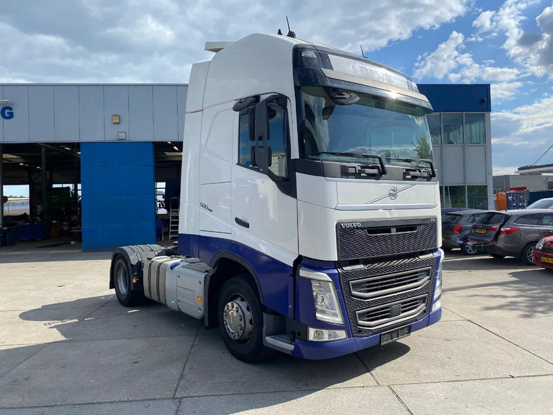 Volvo FH 13.500 Globetrotter XL / I-Park Cool / 2x Tank / Euro 6D - Trattore stradale: foto 3 Volvo FH 13.500 Globetrotter XL / I-Park Cool / 2x Tank / Euro 6D - Trattore stradale: foto 3