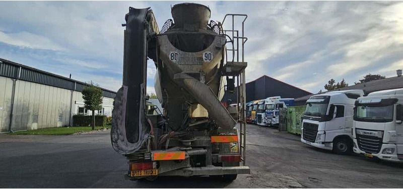 DAF FAD CF-85 Mixer + Manuel + 9M3 - Autobetoniera: foto 5 DAF FAD CF-85 Mixer + Manuel + 9M3 - Autobetoniera: foto 5