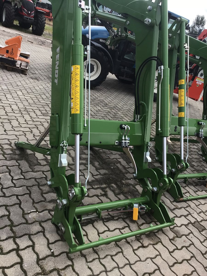 Fendt Cargo 5x90 - Caricatore frontale per trattori: foto 2 Fendt Cargo 5x90 - Caricatore frontale per trattori: foto 2