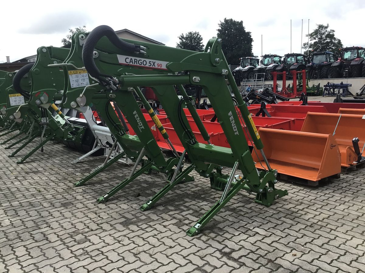 Fendt Cargo 5x90 - Caricatore frontale per trattori: foto 1 Fendt Cargo 5x90 - Caricatore frontale per trattori: foto 1