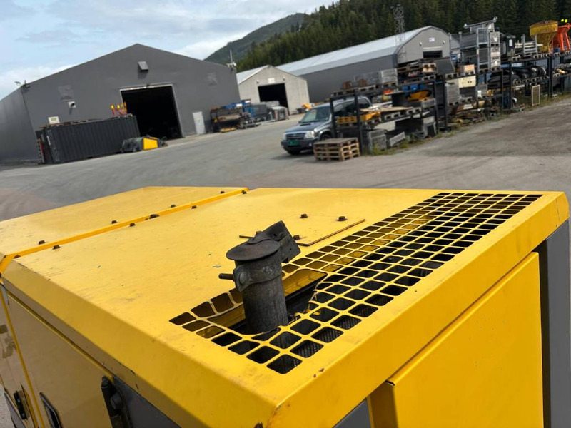 Leasing di Atlas-Copco QAS 30 ST3 Atlas-Copco QAS 30 ST3: foto 16