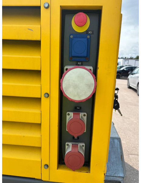 Leasing di Atlas-Copco QAS 30 ST3 Atlas-Copco QAS 30 ST3: foto 11