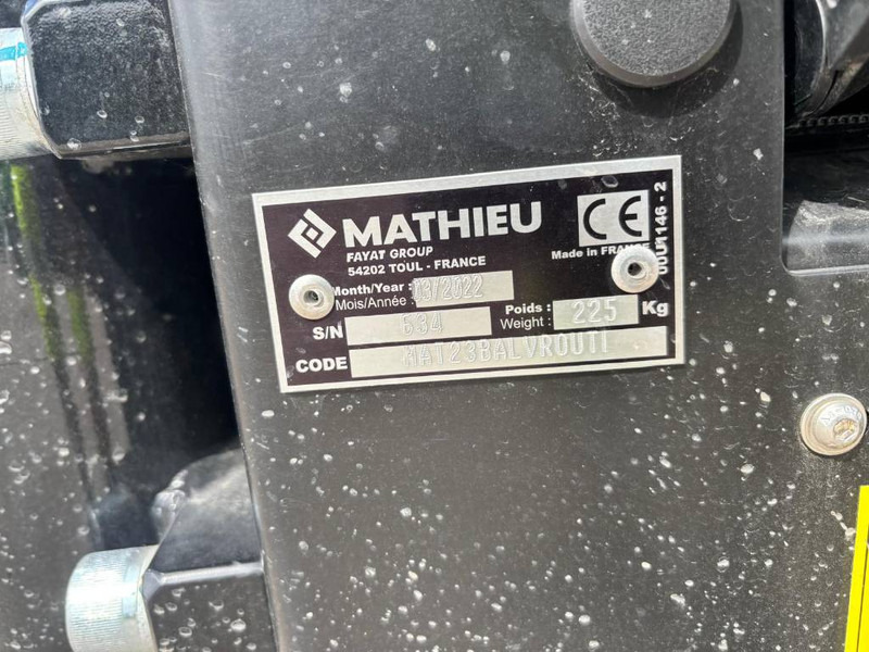 Mathieu MC-210 Azura Flex Street Sweeper - Spazzatrice stradale: foto 5 Mathieu MC-210 Azura Flex Street Sweeper - Spazzatrice stradale: foto 5