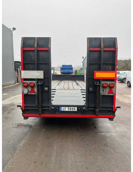 Scanslep B2DC - Rimorchio pianale ribassato: foto 5 Scanslep B2DC - Rimorchio pianale ribassato: foto 5