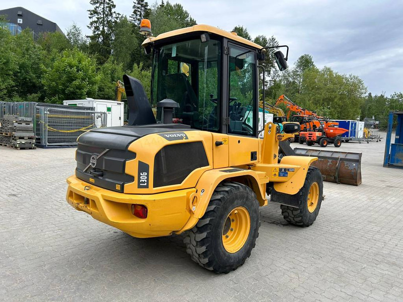 Volvo L 30 G - Pala gommata: foto 5 Volvo L 30 G - Pala gommata: foto 5