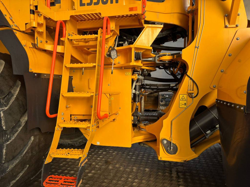 Leasing di Volvo L 350 H Volvo L 350 H: foto 13 Leasing di Volvo L 350 H Volvo L 350 H: foto 13