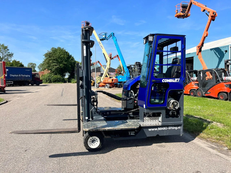 Combilift C4000 4 WAY FORKLIFT - Elevatore 4 vie: foto 5 Combilift C4000 4 WAY FORKLIFT - Elevatore 4 vie: foto 5