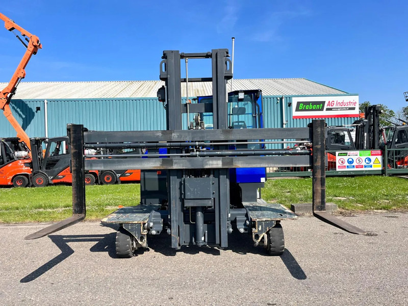 Combilift C4000 4 WAY FORKLIFT - Elevatore 4 vie: foto 3 Combilift C4000 4 WAY FORKLIFT - Elevatore 4 vie: foto 3