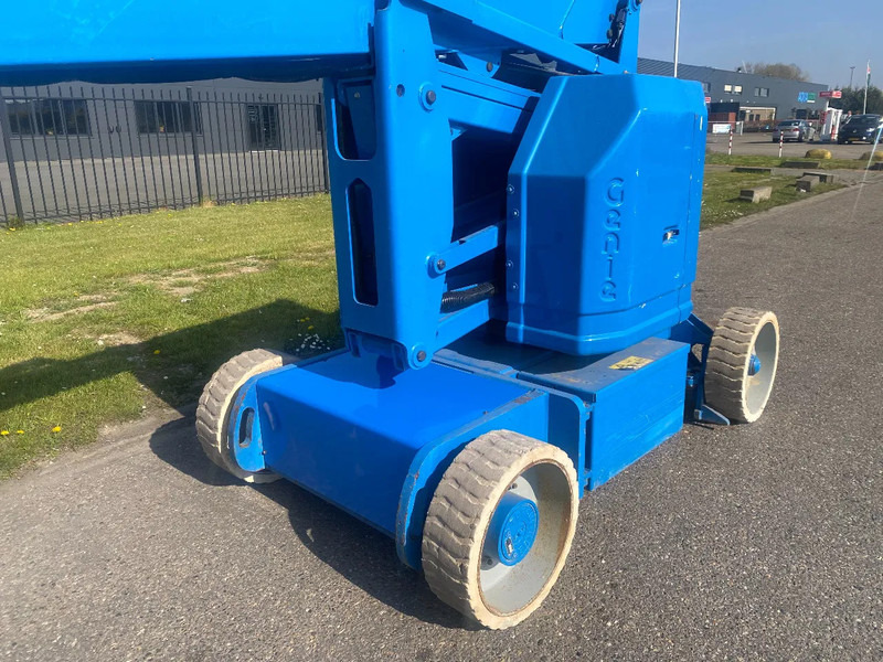 Genie Z-34/22N - Piattaforma articolata: foto 5 Genie Z-34/22N - Piattaforma articolata: foto 5