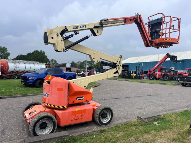 JLG E450AJ - Piattaforma articolata: foto 3 JLG E450AJ - Piattaforma articolata: foto 3