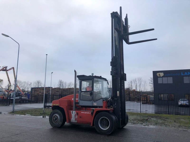Kalmar DCE 120-6 - Carrello elevatore diesel: foto 5 Kalmar DCE 120-6 - Carrello elevatore diesel: foto 5