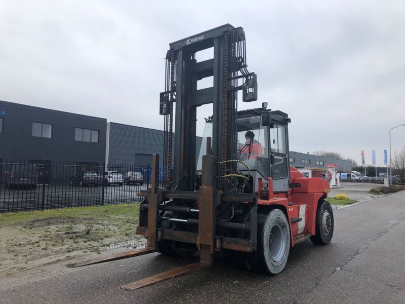 Kalmar DCE 120-6 - Carrello elevatore diesel: foto 4 Kalmar DCE 120-6 - Carrello elevatore diesel: foto 4