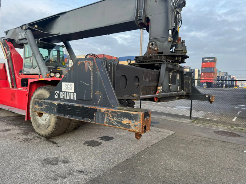Kalmar DRF450-65S5 - Reach stacker: foto 5 Kalmar DRF450-65S5 - Reach stacker: foto 5