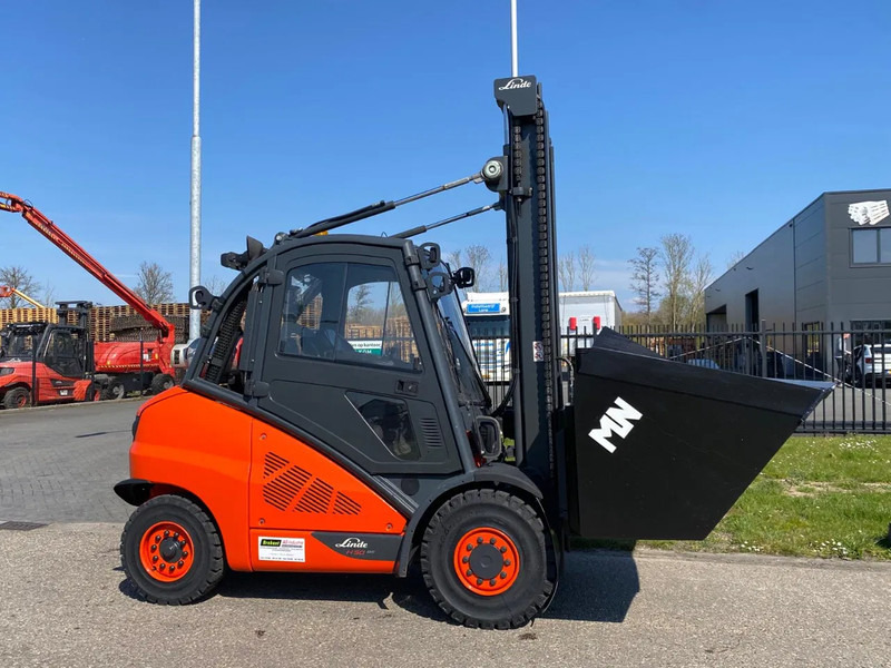 Linde H50T-02 - Carrello elevatore a gas: foto 2 Linde H50T-02 - Carrello elevatore a gas: foto 2