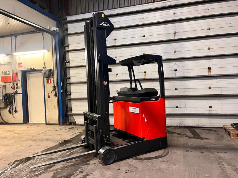 Linde R14-01 - Carrello retrattile: foto 2 Linde R14-01 - Carrello retrattile: foto 2