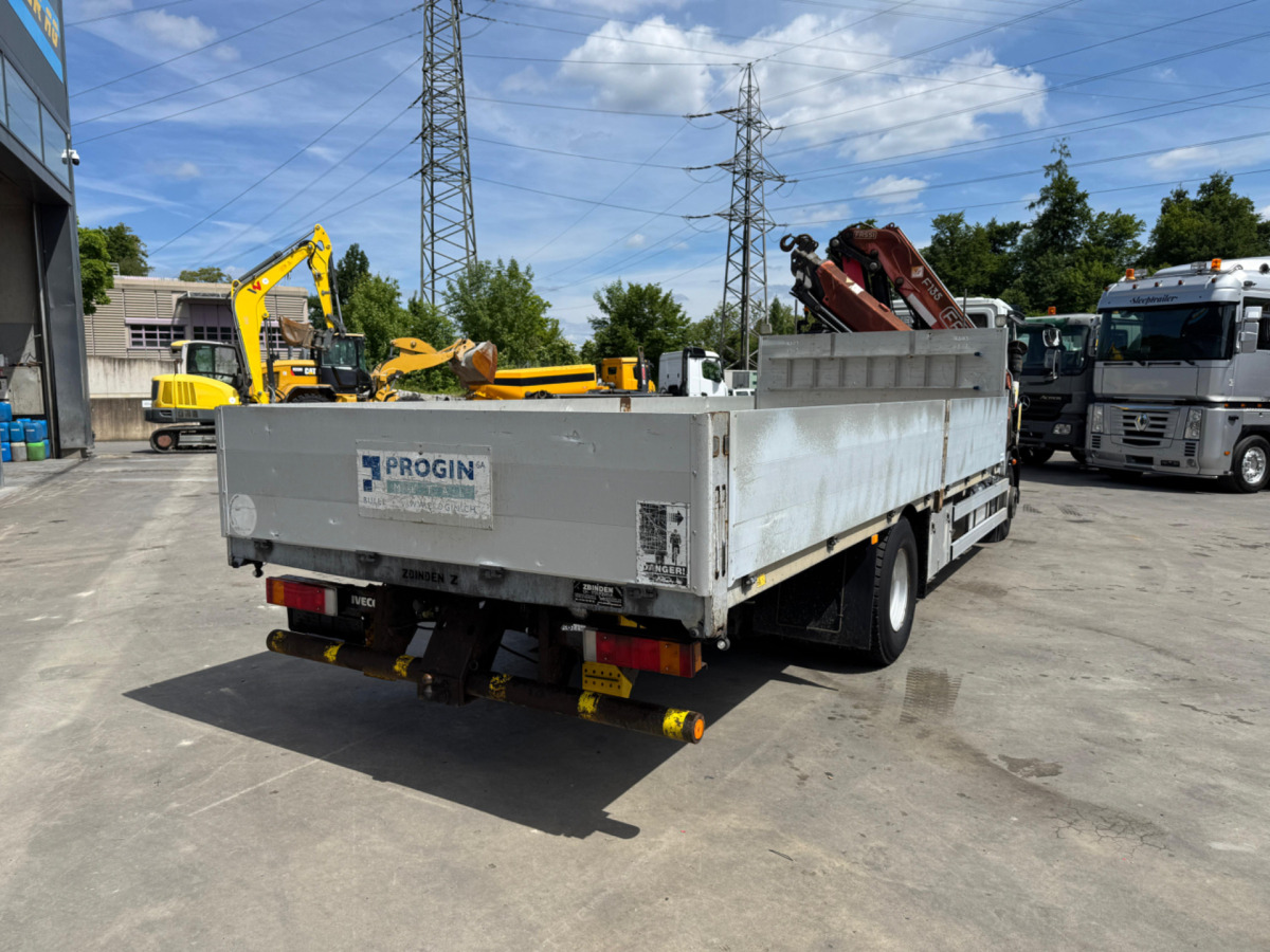 IVECO Eurocargo 160E28 Fassi 135-4 - Camion con gru: foto 5 IVECO Eurocargo 160E28 Fassi 135-4 - Camion con gru: foto 5