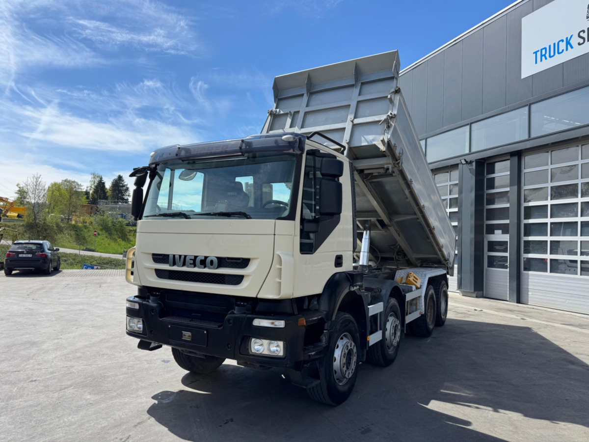 IVECO Trakker 450 8x4 - Autocarro ribaltabile: foto 1 IVECO Trakker 450 8x4 - Autocarro ribaltabile: foto 1