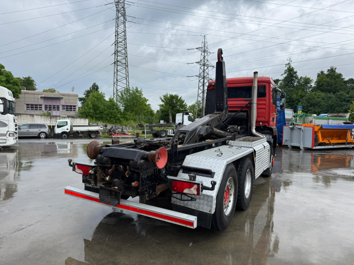 MAN TGA 28.440 6x4/4 AHK - Autocarro scarrabile: foto 5 MAN TGA 28.440 6x4/4 AHK - Autocarro scarrabile: foto 5