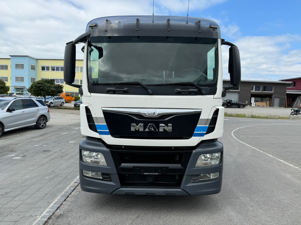 MAN TGS 26.440 6x2 Chassis - Autocarro telaio: foto 2 MAN TGS 26.440 6x2 Chassis - Autocarro telaio: foto 2