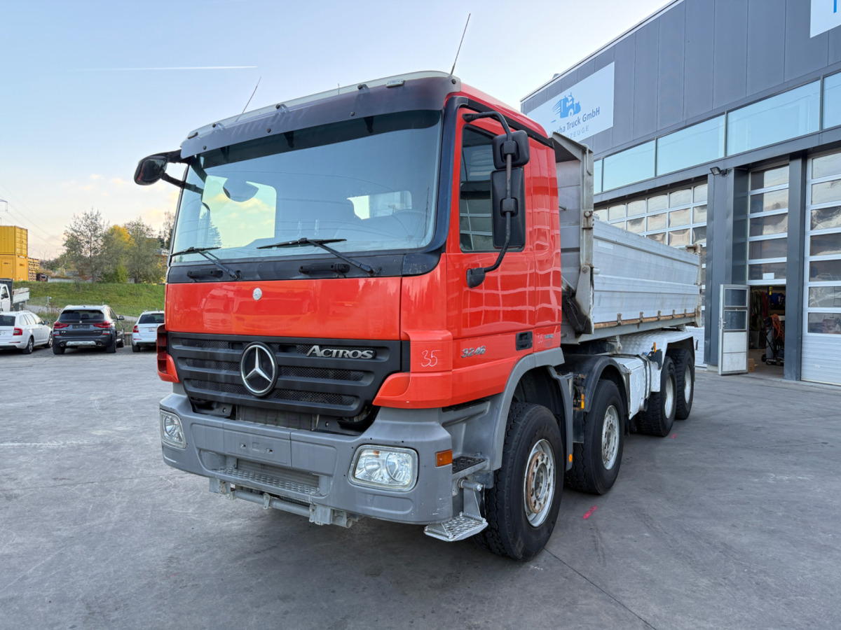 MERCEDES Actros 3246 8x4 E5 Meiller 3S - Autocarro ribaltabile: foto 2 MERCEDES Actros 3246 8x4 E5 Meiller 3S - Autocarro ribaltabile: foto 2