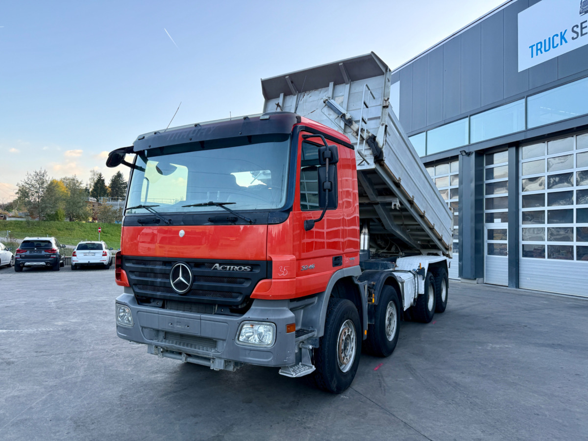MERCEDES Actros 3246 8x4 E5 Meiller 3S - Autocarro ribaltabile: foto 1 MERCEDES Actros 3246 8x4 E5 Meiller 3S - Autocarro ribaltabile: foto 1