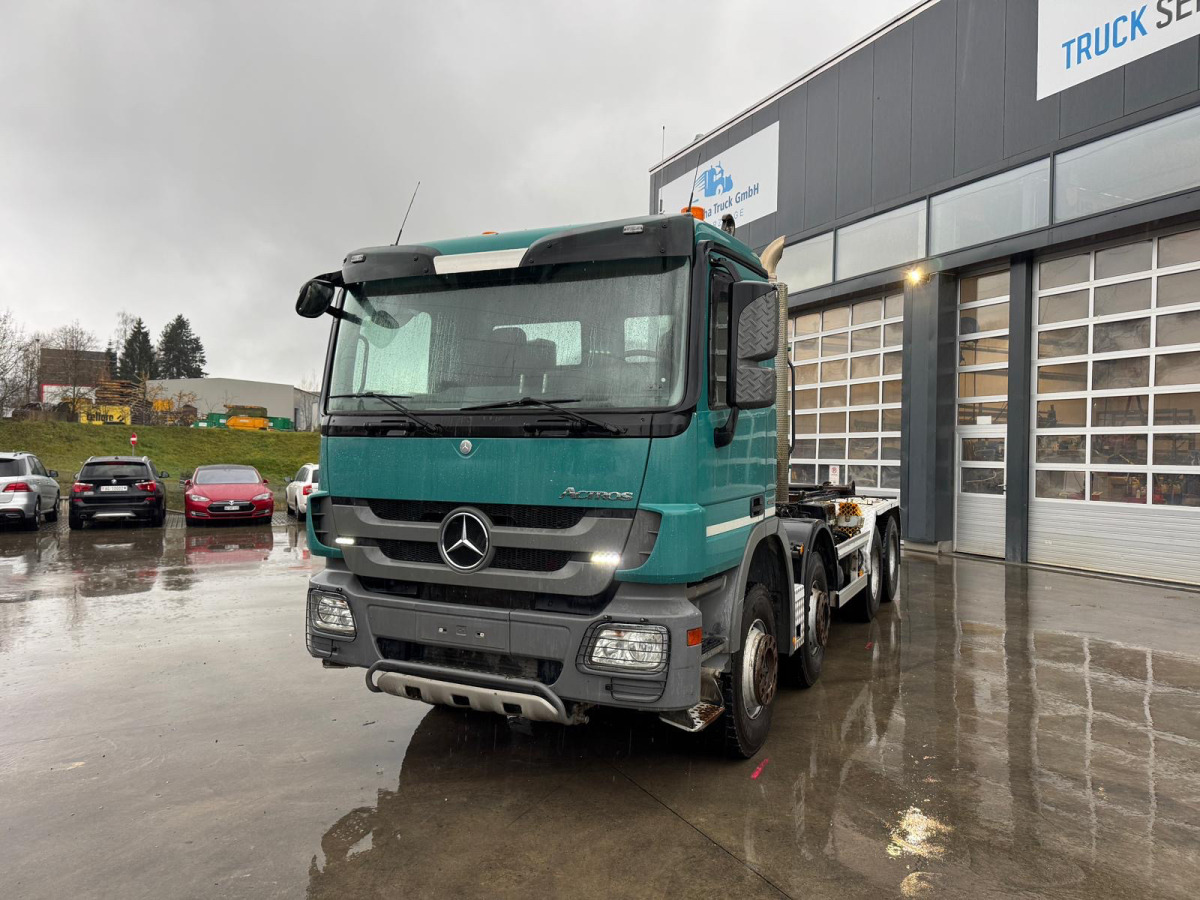 MERCEDES Actros 3248 8x4 Hiab 26T SWS - Autocarro scarrabile: foto 1 MERCEDES Actros 3248 8x4 Hiab 26T SWS - Autocarro scarrabile: foto 1