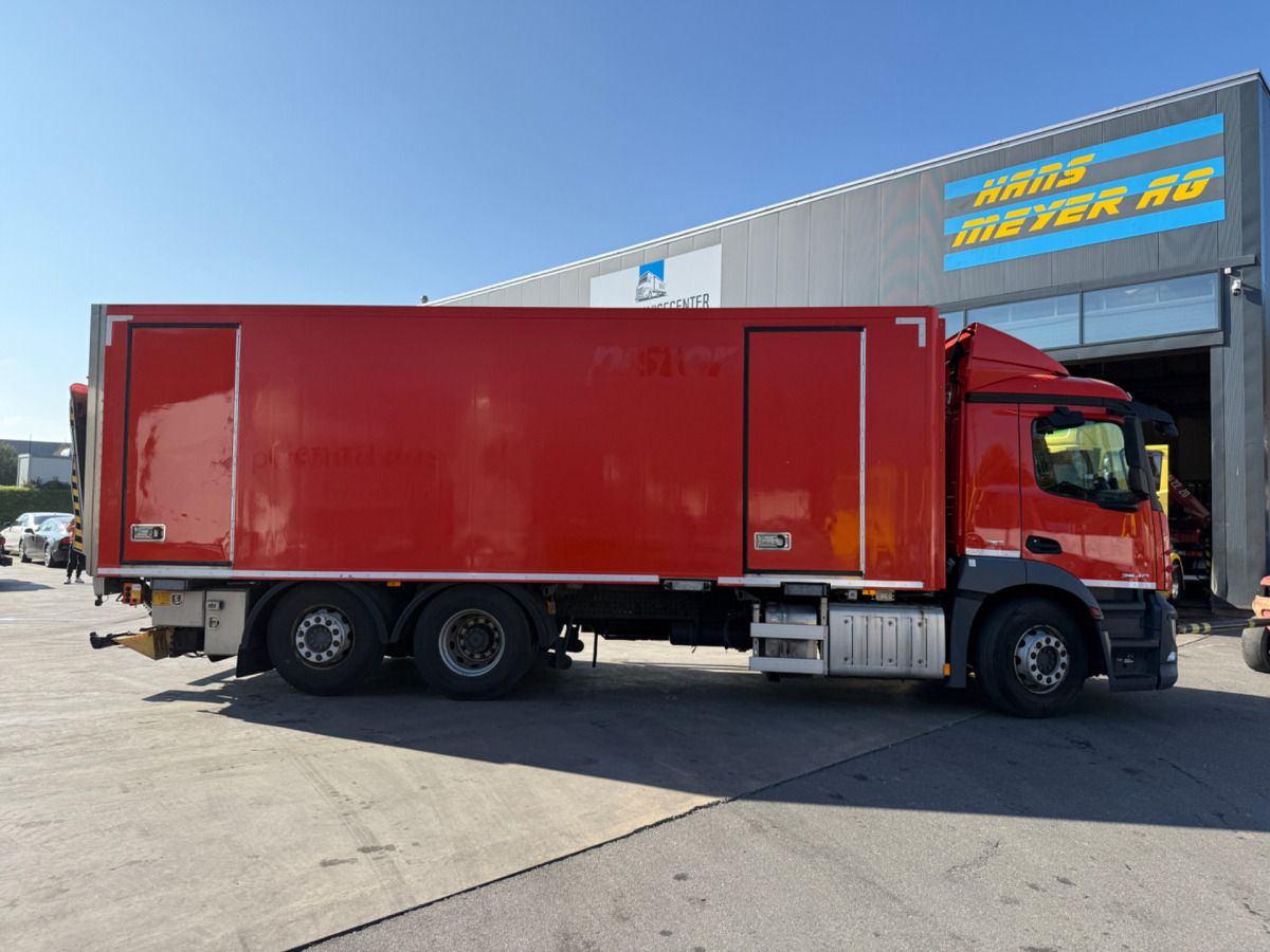 MERCEDES Antos 2540 6x2 (Engine defect) - Autocarro furgonato: foto 4 MERCEDES Antos 2540 6x2 (Engine defect) - Autocarro furgonato: foto 4