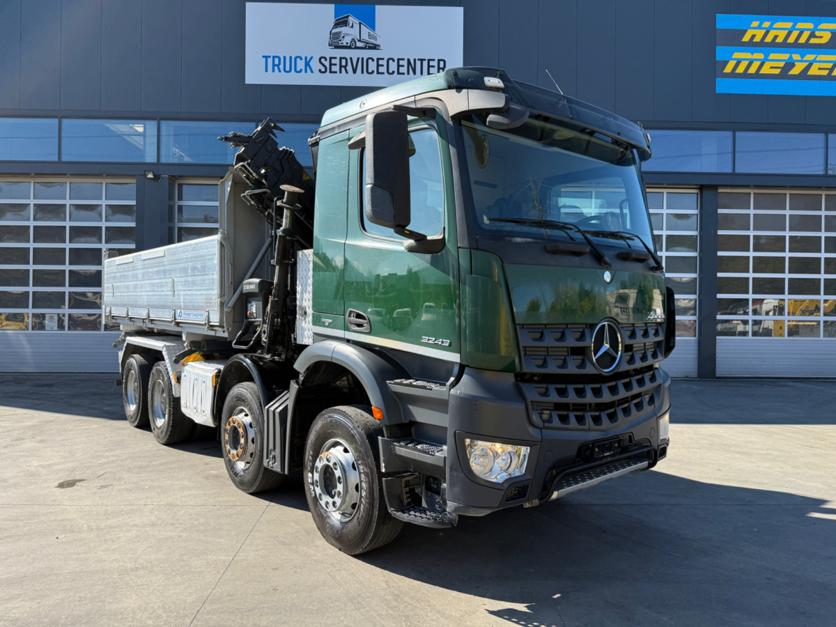MERCEDES Arocs 3242 8x4 Hiab 166-4 - Autocarro ribaltabile, Camion con gru: foto 5 MERCEDES Arocs 3242 8x4 Hiab 166-4 - Autocarro ribaltabile, Camion con gru: foto 5