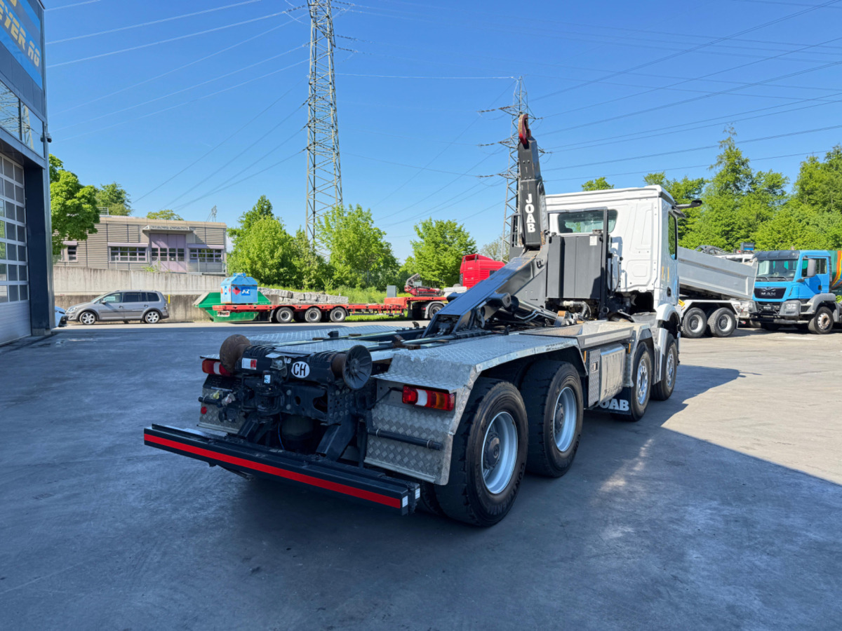 MERCEDES Arocs 3251 8x4 - Autocarro scarrabile: foto 5 MERCEDES Arocs 3251 8x4 - Autocarro scarrabile: foto 5