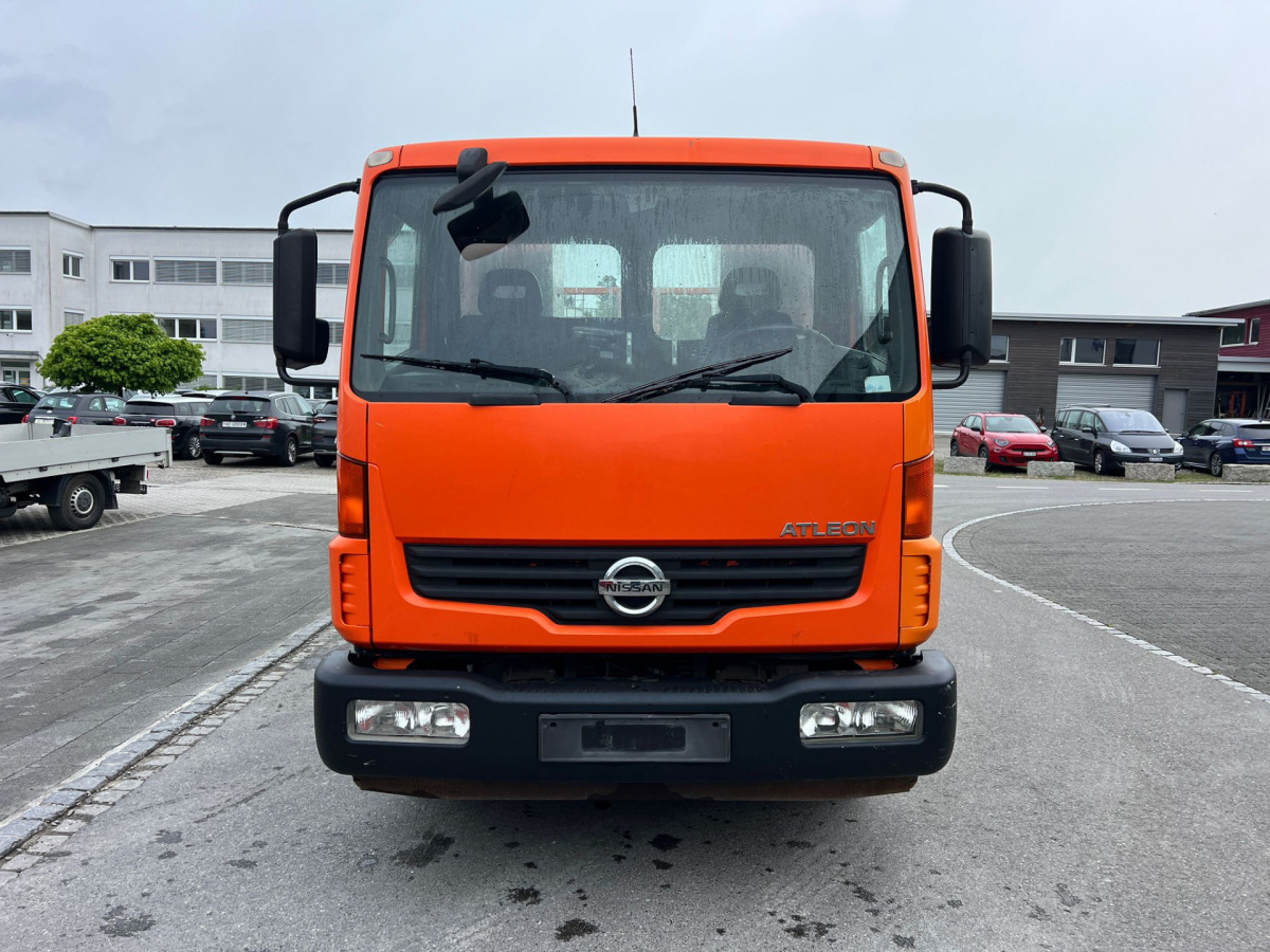 NISSAN Atleon 80.19 4x2 Hooklift - Autocarro scarrabile: foto 3 NISSAN Atleon 80.19 4x2 Hooklift - Autocarro scarrabile: foto 3