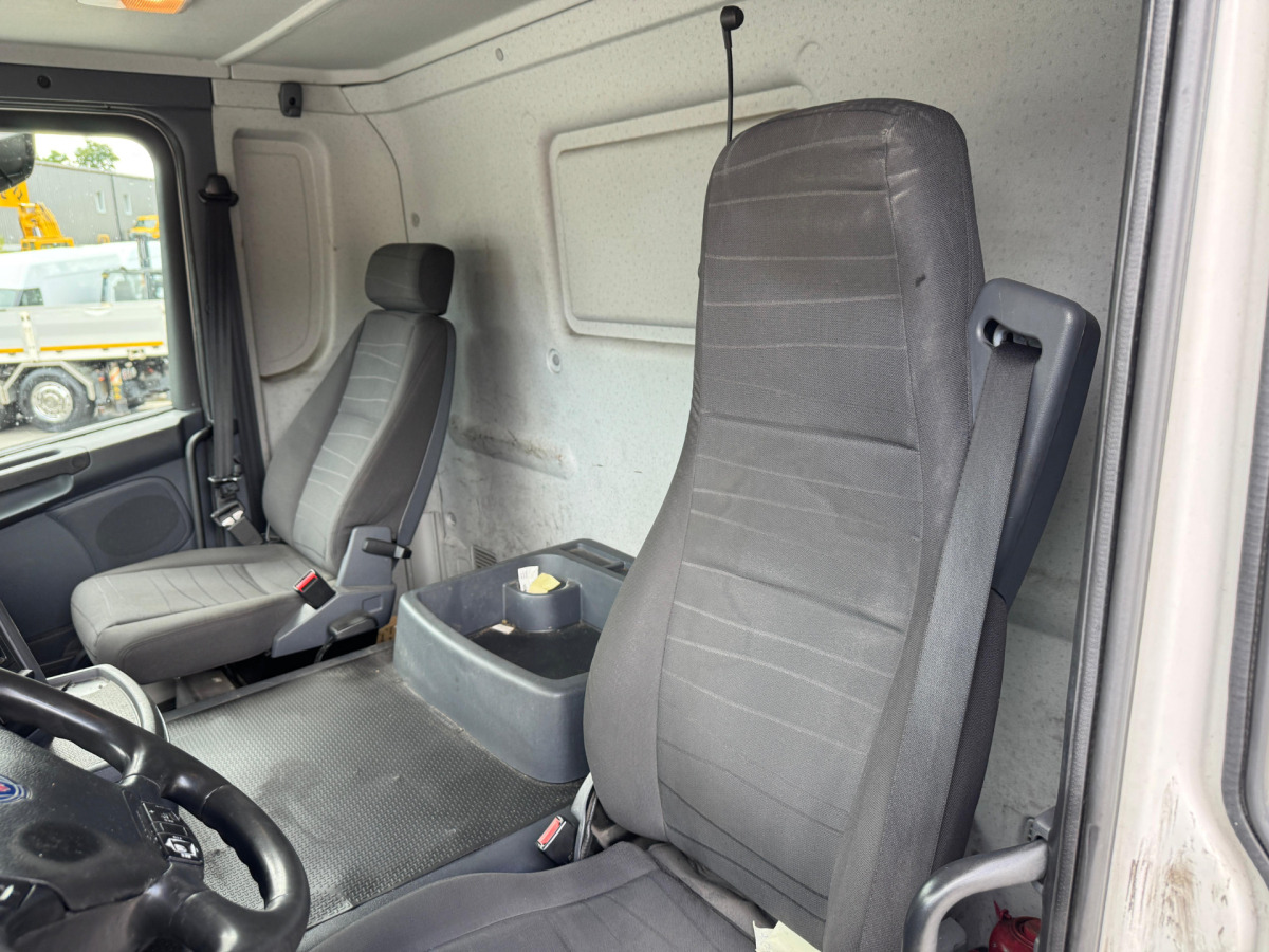 Leasing di SCANIA G450 8x2 Fahrgestell SCANIA G450 8x2 Fahrgestell: foto 11