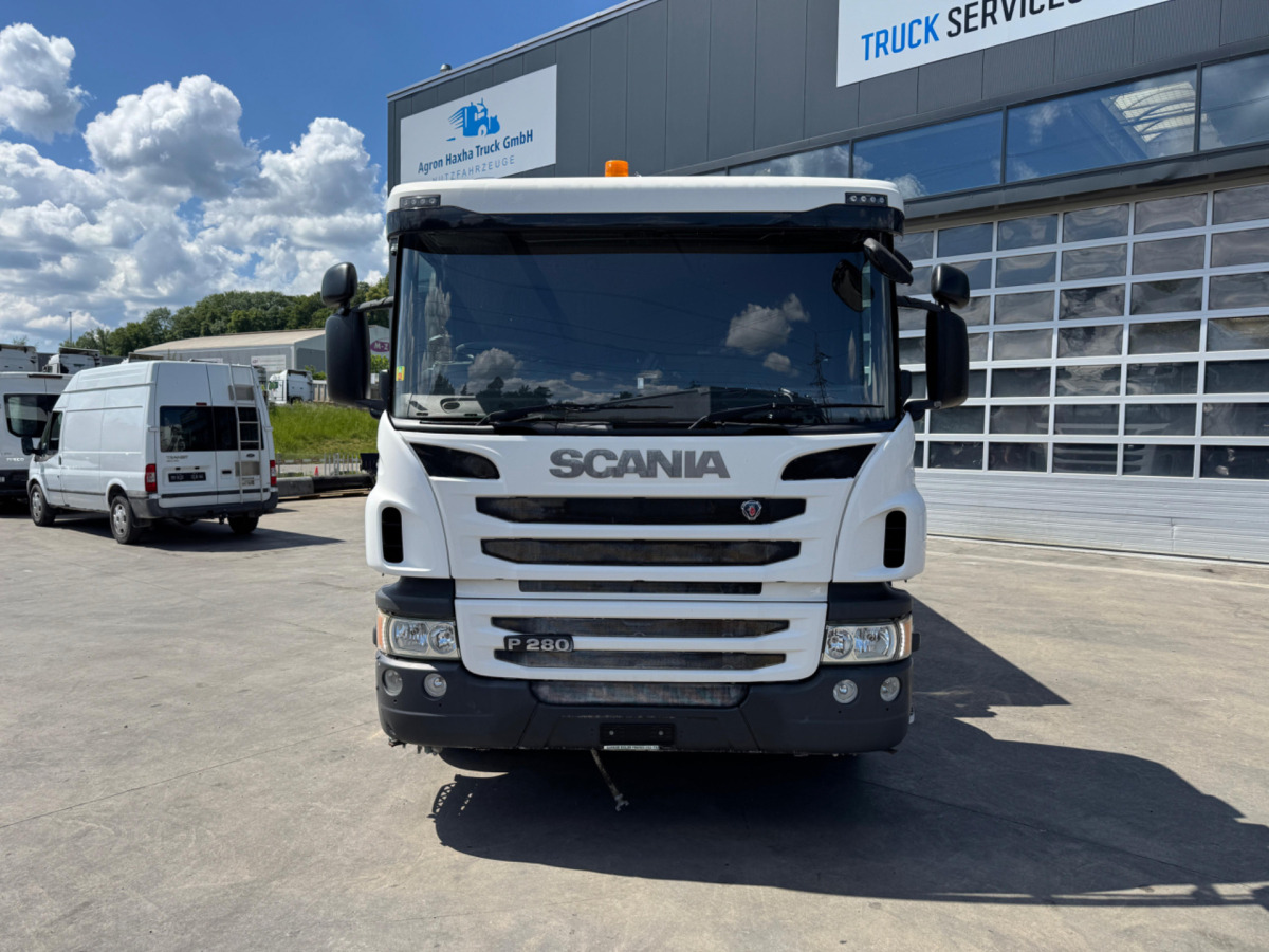 SCANIA P280 4x2 Wassertank - Camion cisterna: foto 2 SCANIA P280 4x2 Wassertank - Camion cisterna: foto 2