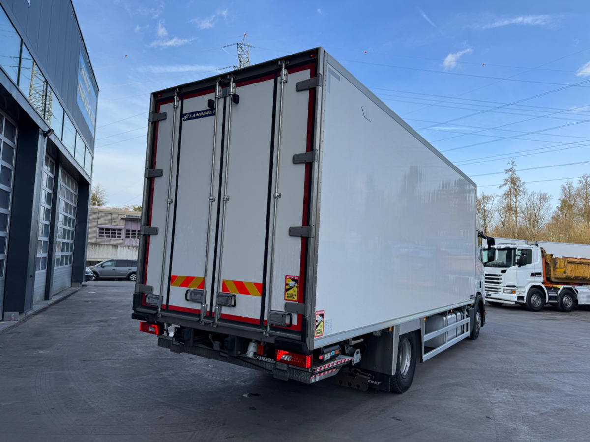 SCANIA R450 4x2 Isotherm - Autocarro furgonato: foto 5 SCANIA R450 4x2 Isotherm - Autocarro furgonato: foto 5