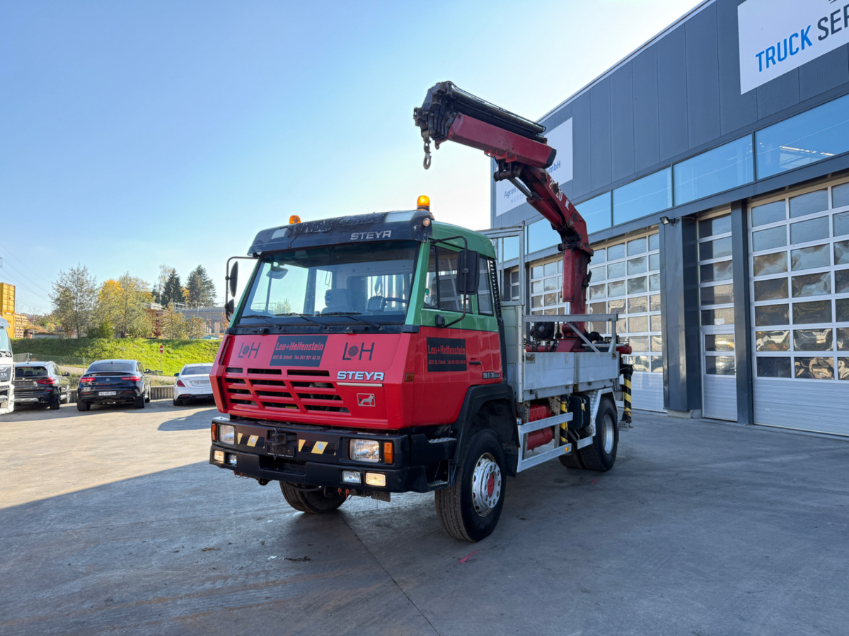 STEYR 19S360 4x4 HMF2230-7 - Camion con gru: foto 2 STEYR 19S360 4x4 HMF2230-7 - Camion con gru: foto 2