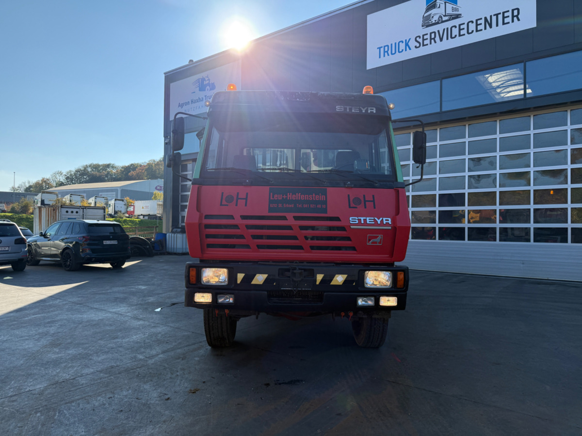 STEYR 19S360 4x4 HMF2230-7 - Camion con gru: foto 4 STEYR 19S360 4x4 HMF2230-7 - Camion con gru: foto 4