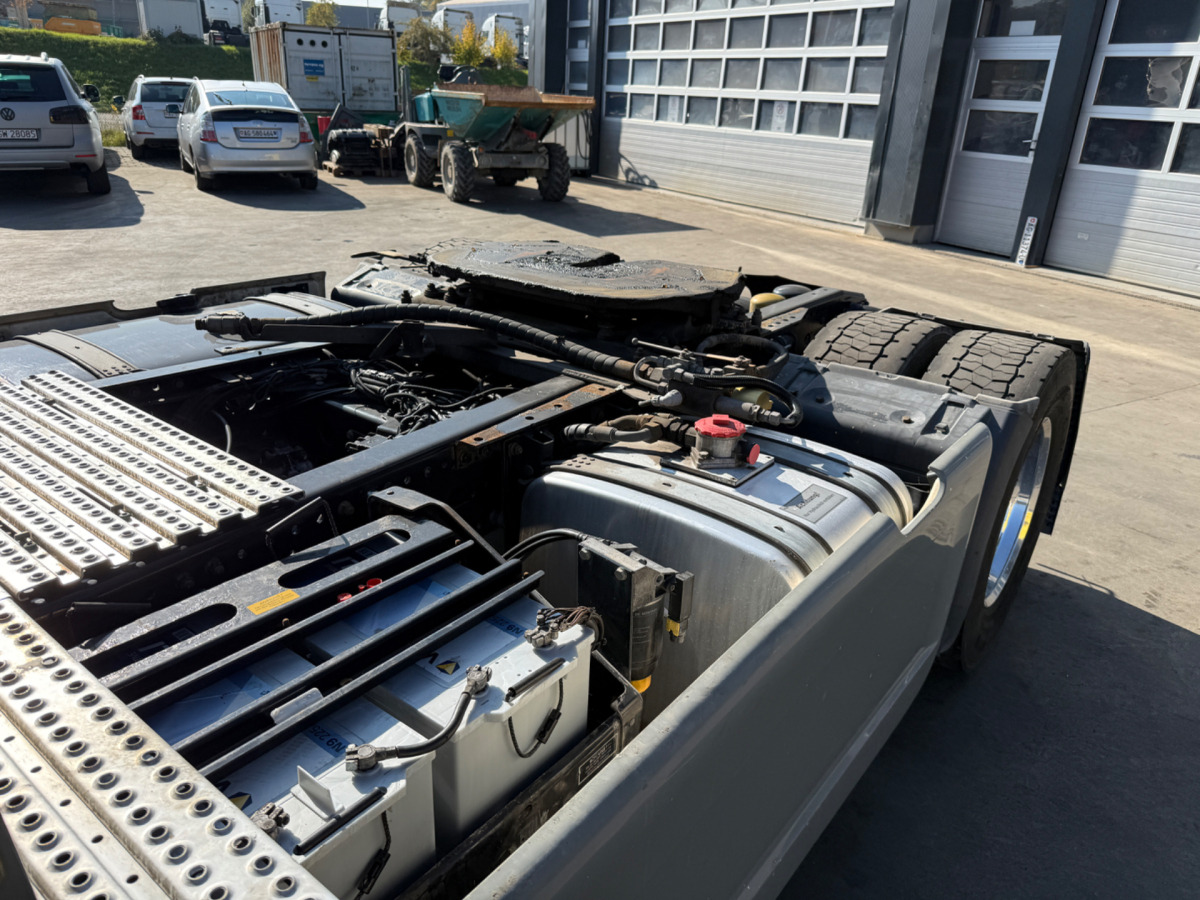 Trattore stradale MAN TGX 18.500 4x2 (Engine defect): foto 8 Trattore stradale MAN TGX 18.500 4x2 (Engine defect): foto 8